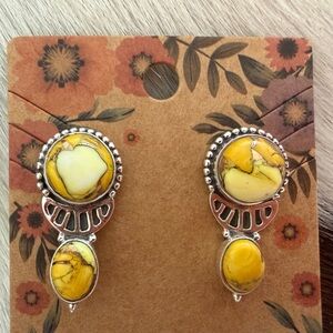 ❤️ Honey Dahlia Kingman Turquoise 7.1 Gm Decorative Sterling 925 Earrings 1.09”